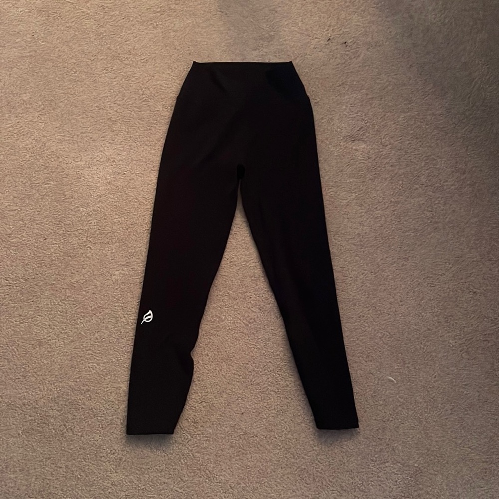 Alainah 2 black leggings WORN